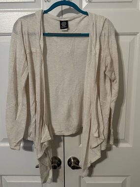 bobeau Cream Open-Front Draped Cardigan